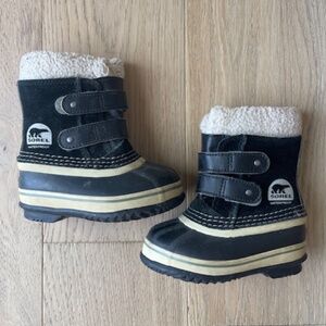 Sorel Kids Winter Snow Boots - Size 7